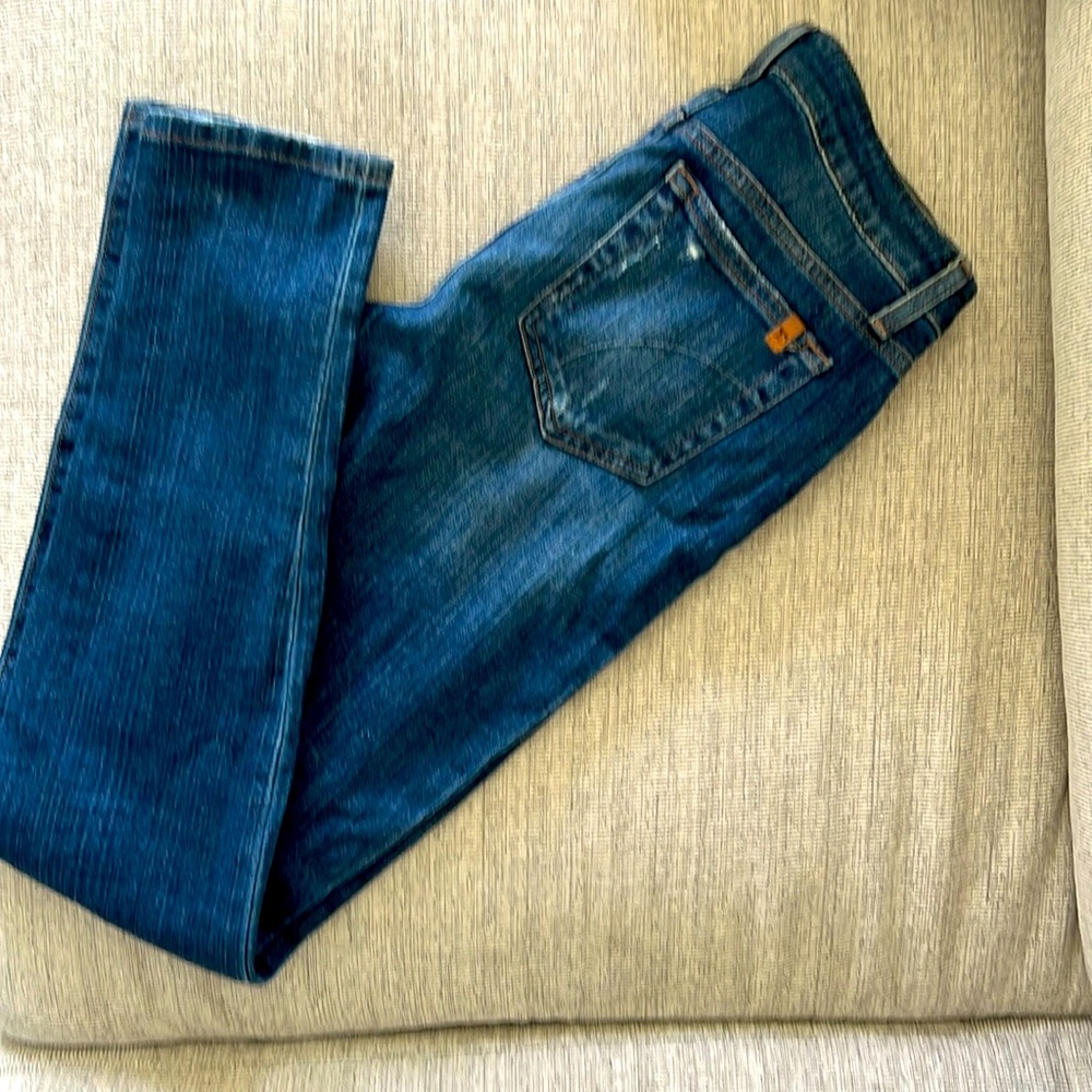 Distressed skinny jeans. Joe’s jeans